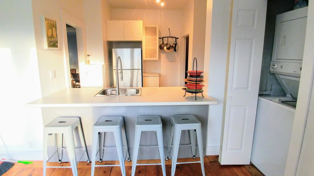 Apartamento Beside The Tulip Tree Shelburne Exterior foto